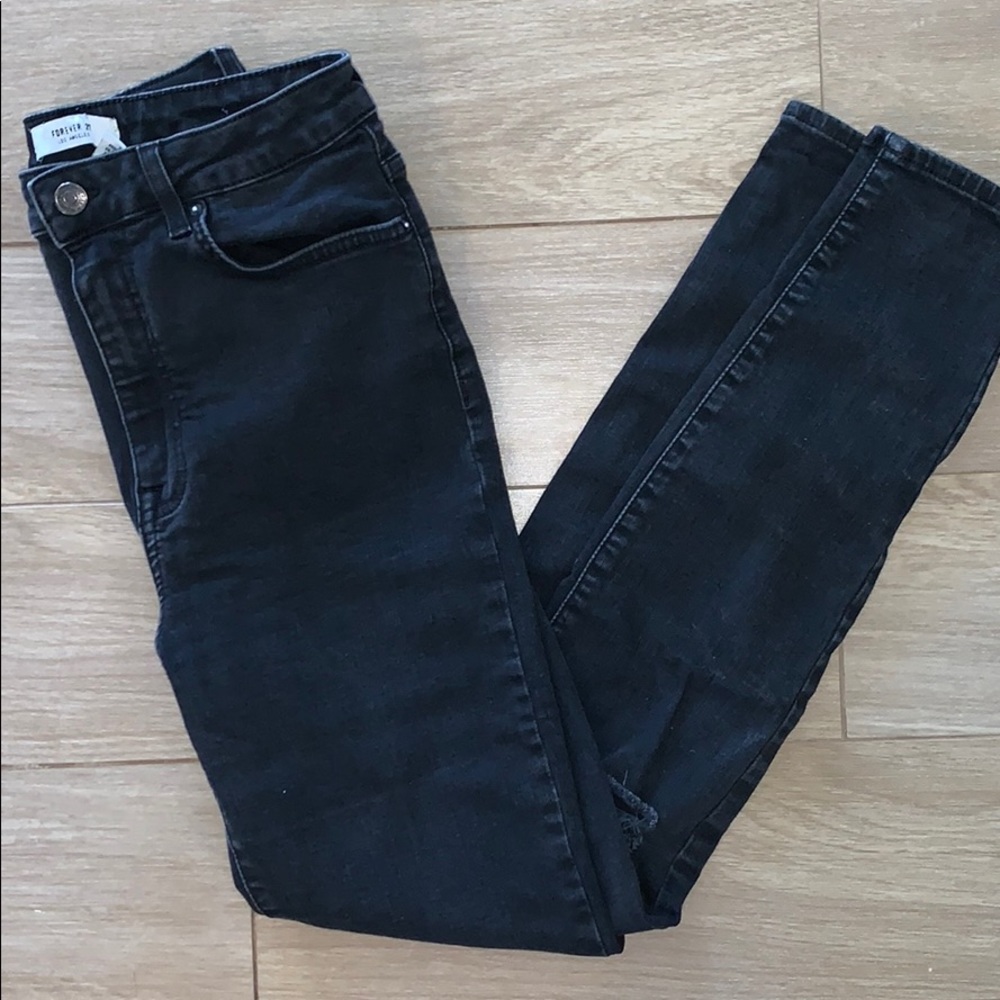 Ripped Knee Black Skinny Jeans